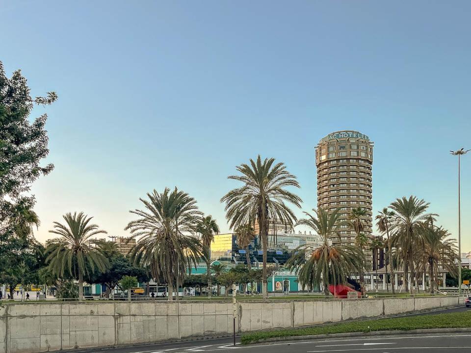 Lujan Suite Playa Las Canteras Las Palmas de Gran Canaria Exterior photo